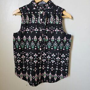 Sleeveless Floral Button-Front Top - Black/Pink
